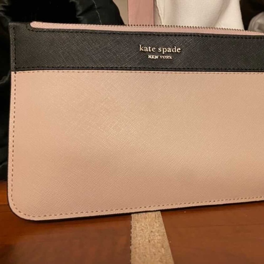 Kate Spade wristlet